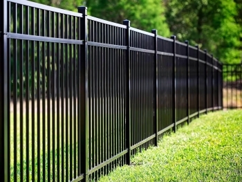 Maximizing Home Value: The Benefits of Custom Fencing Solutions in Vancouver, WA image